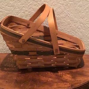 🌿 1991 Edition Yuletide traditions Longaberger basket 🌿